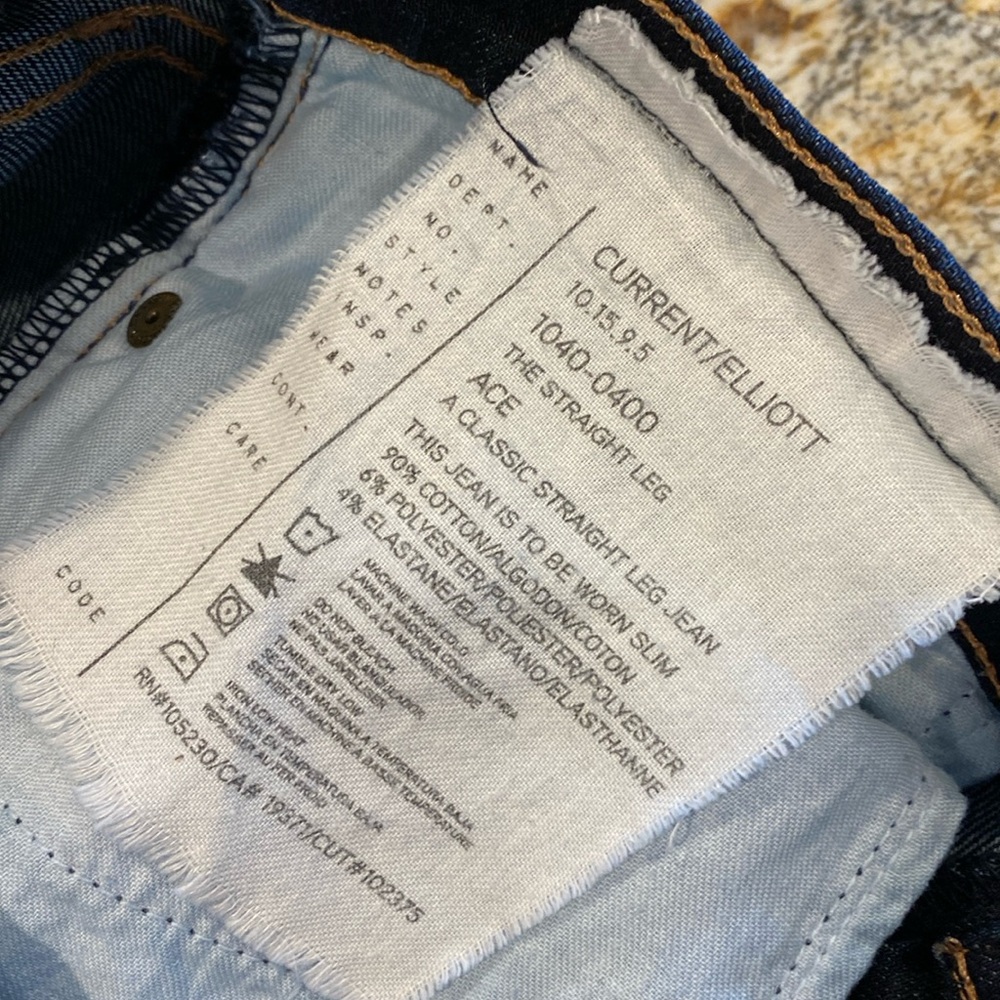 Current/Elliott Jeans - Picture 8 of 12